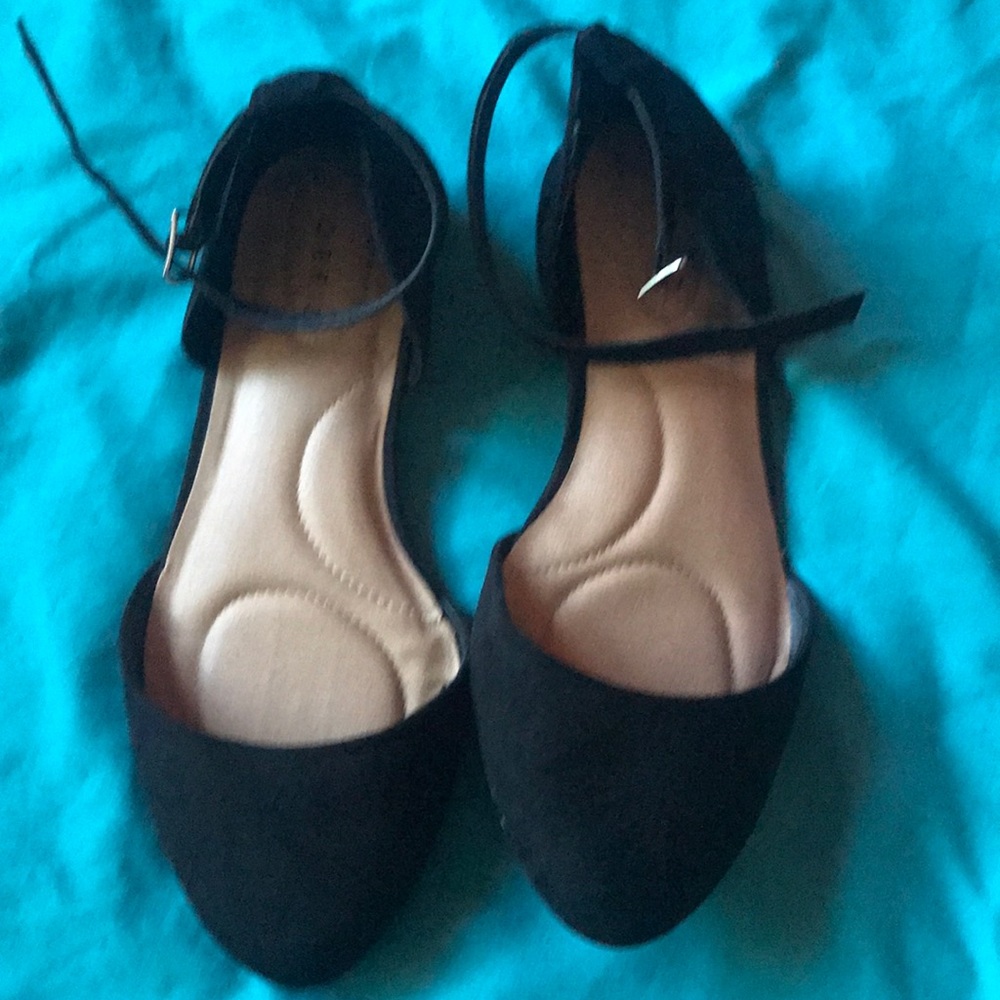 Torrid ankle clasp flats wide